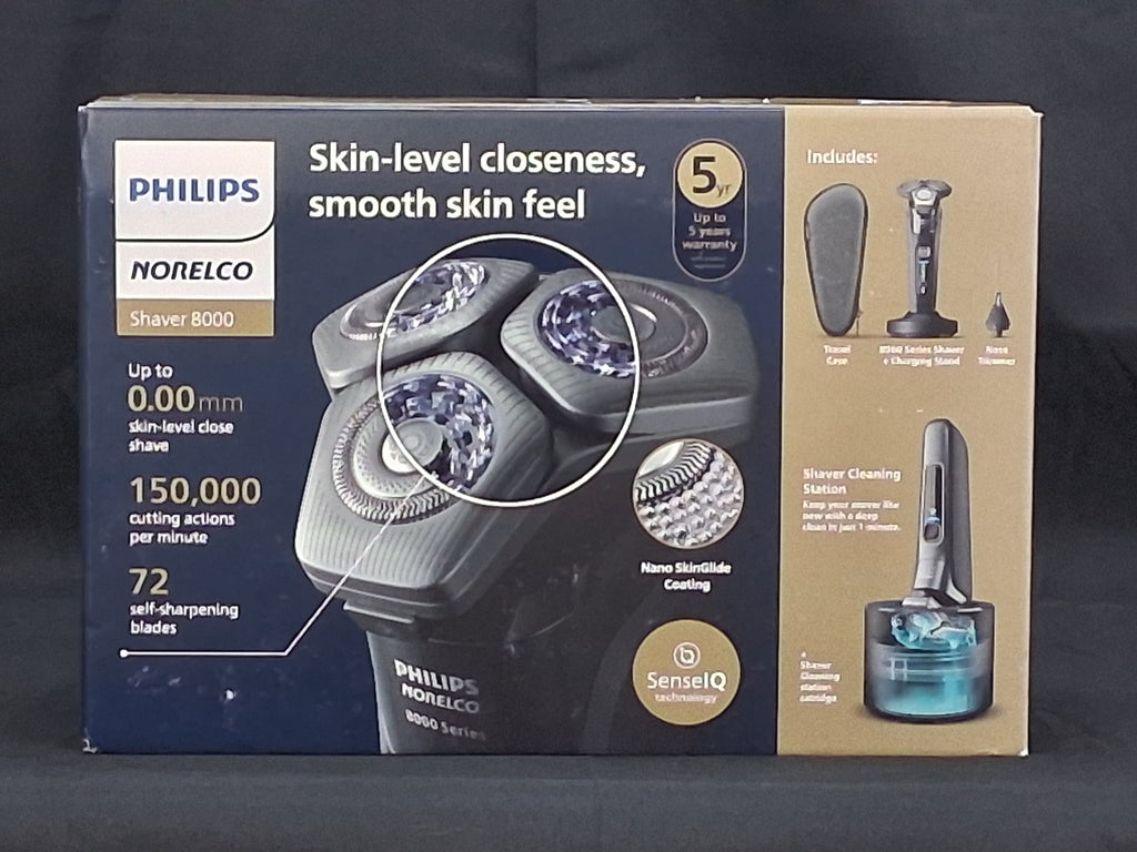 Philips Norelco Shaver 8000 — SkinIQ Technology, Wet & Dry, 8-Direction Flex Heads