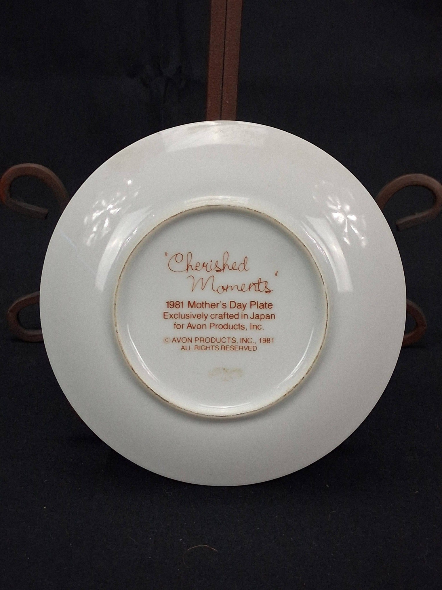 Avon “Cherished Moments” Mother’s Day Collector Plate (1981)