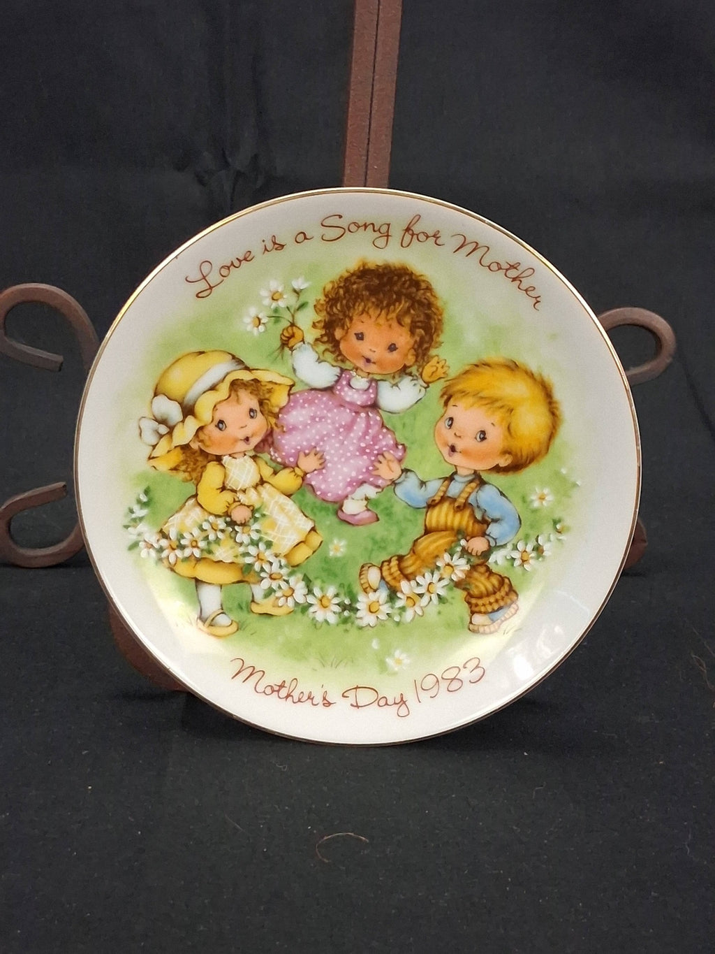 Avon “Love is a Song” Mother’s Day Collector Plate (1983)
