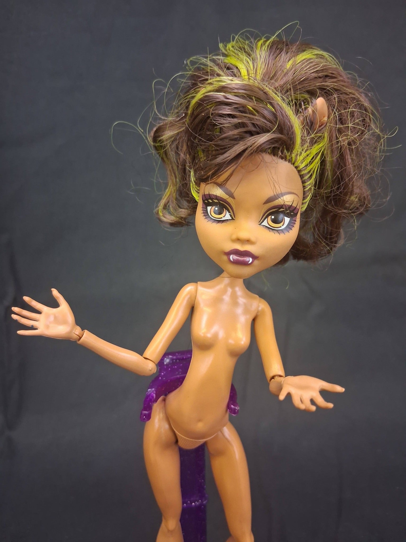 Monster High Clawdeen Wolf Fashion Doll – Music Festival (Gen 1)