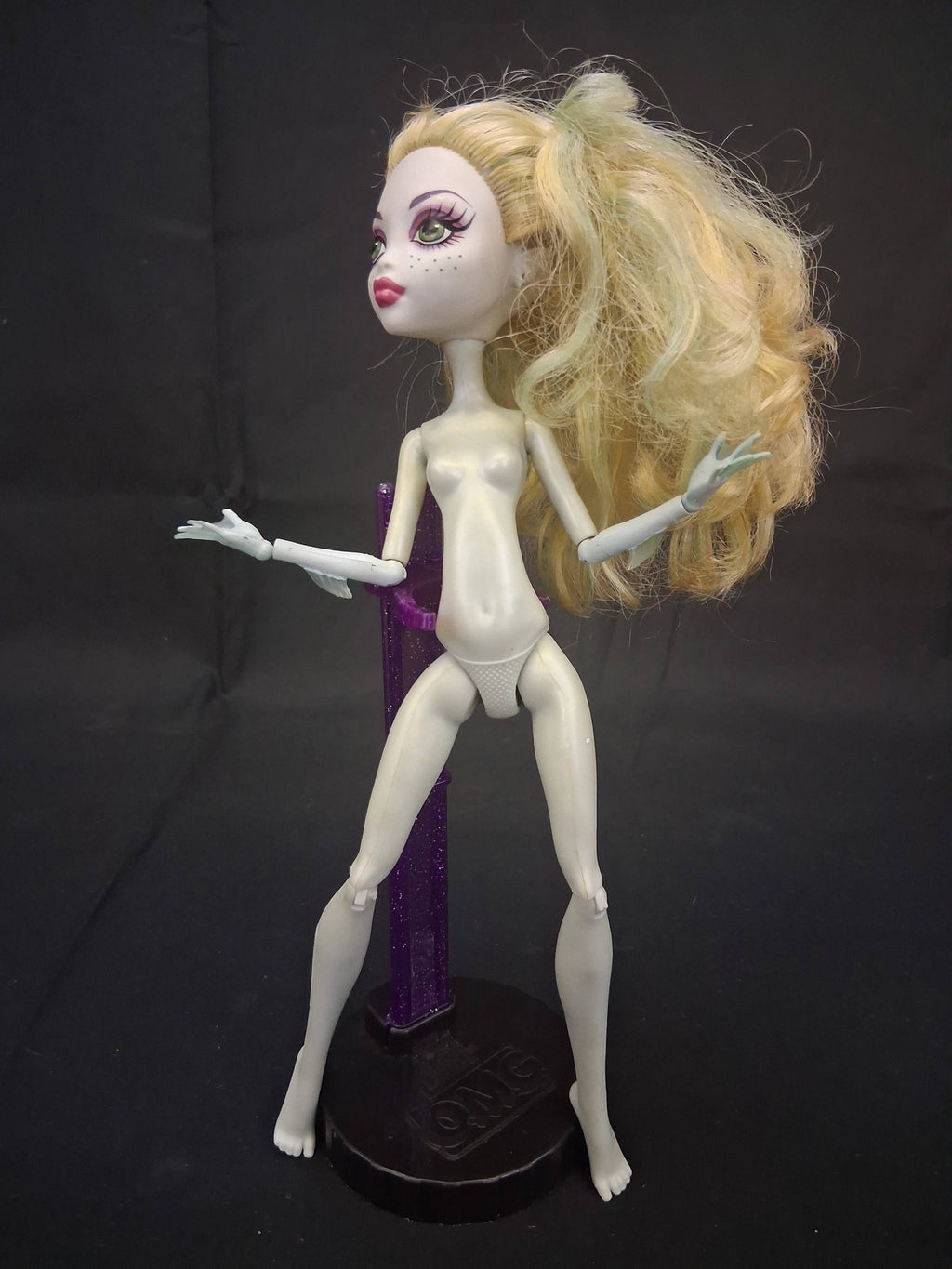 Monster High Lagoona Blue Fashion Doll – Dot Dead Gorgeous (Gen 1)