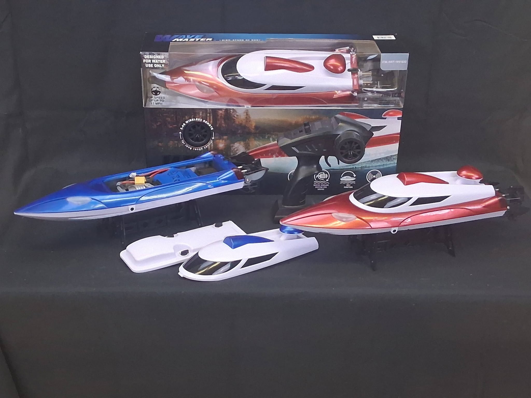 Wave Master High‑Speed RC Boat 17MPH 2.4G Self‑Righting Water‑Cooled Open Box