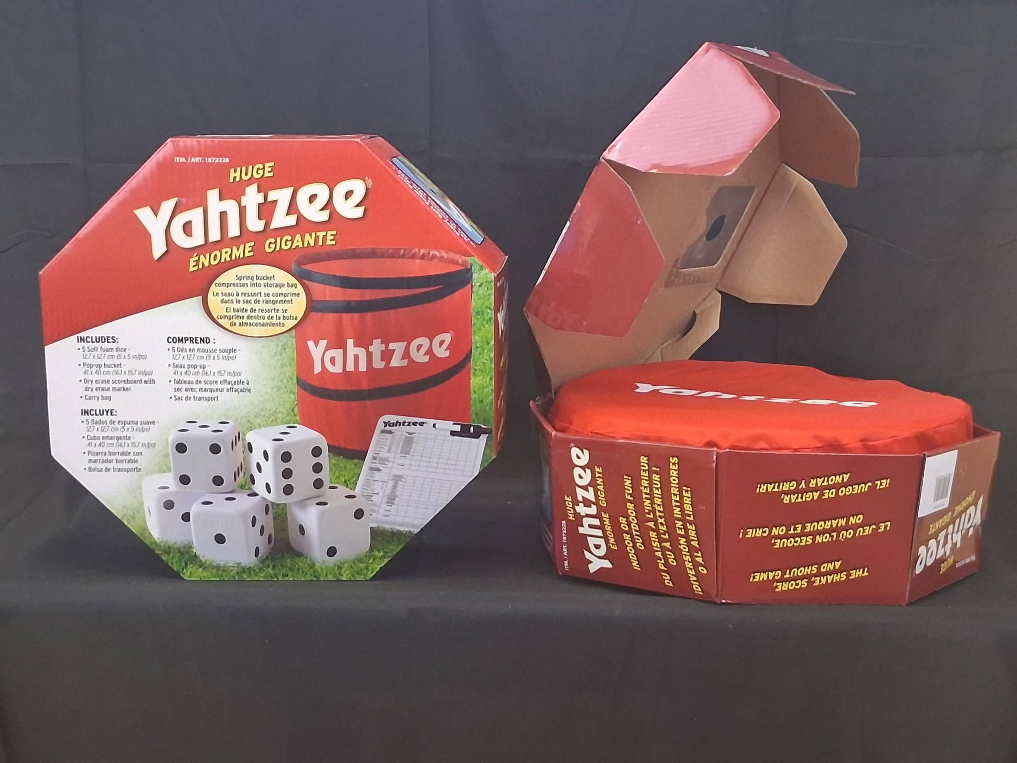 Huge Yahtzee Giant Outdoor Dice Game Set – Foam Dice, Bucket, Scoreboard, Carry Bag