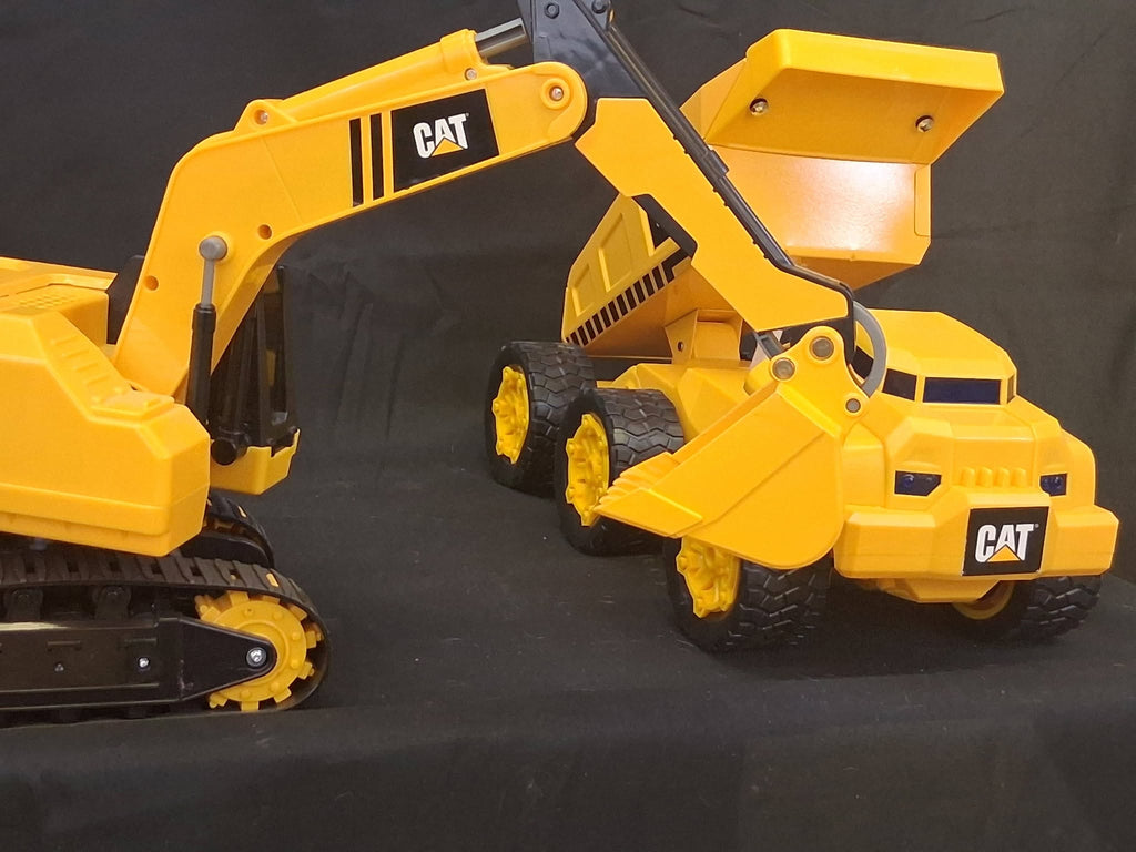 CAT Massive Mover RC Steel Excavator