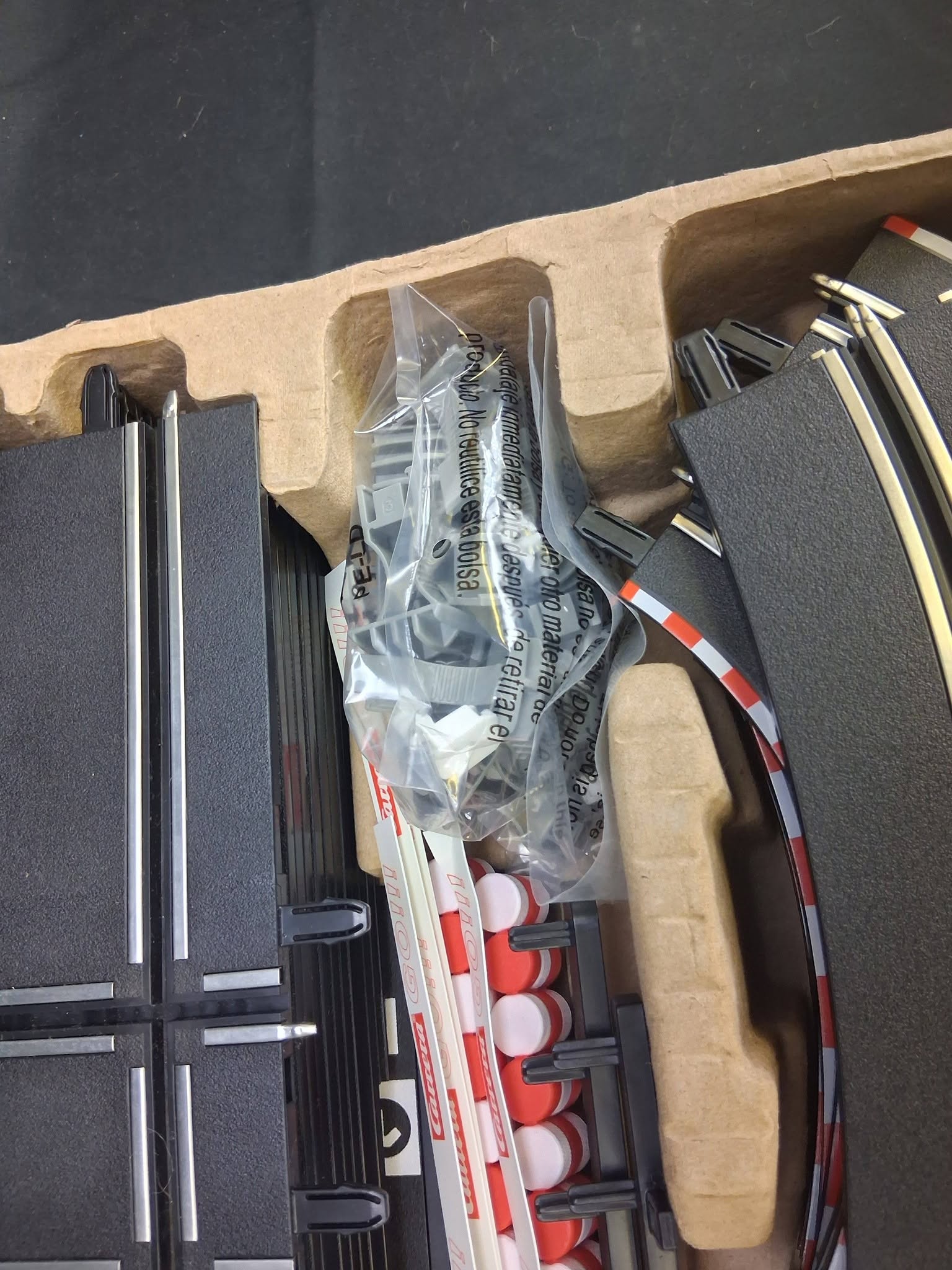 Carrera GO!!! Racing Arena Slot Car Set 1:43 – Used Once – 100% Complete – Ferrari & Red Bull