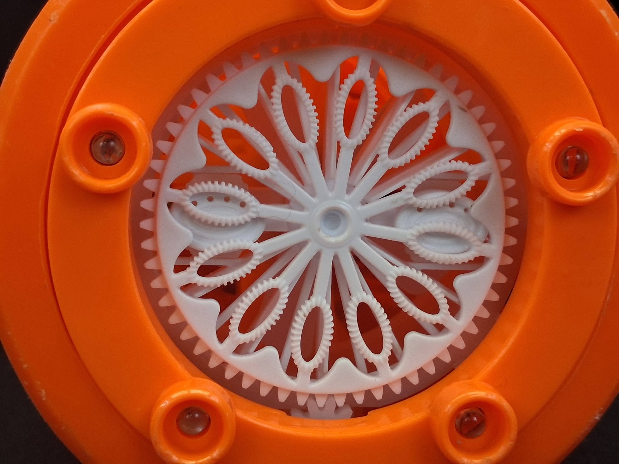 Bunch O Bubbles Bubble Blaster + Bunch O Bubble Spinning Barrel Motorized LED Bubble Blaster– Returns