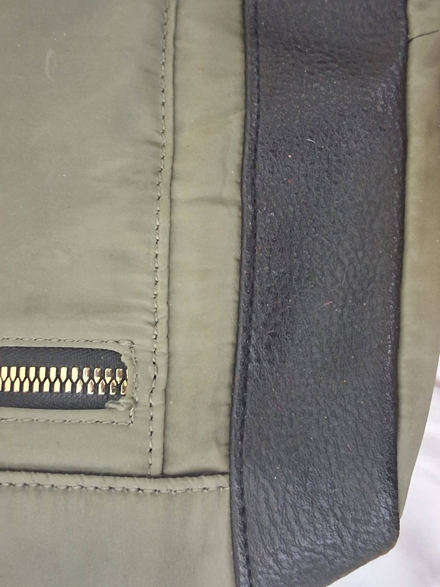 Steve Madden BTOUT Tote Bag – Olive Green / Black Trim / Gold Hardware